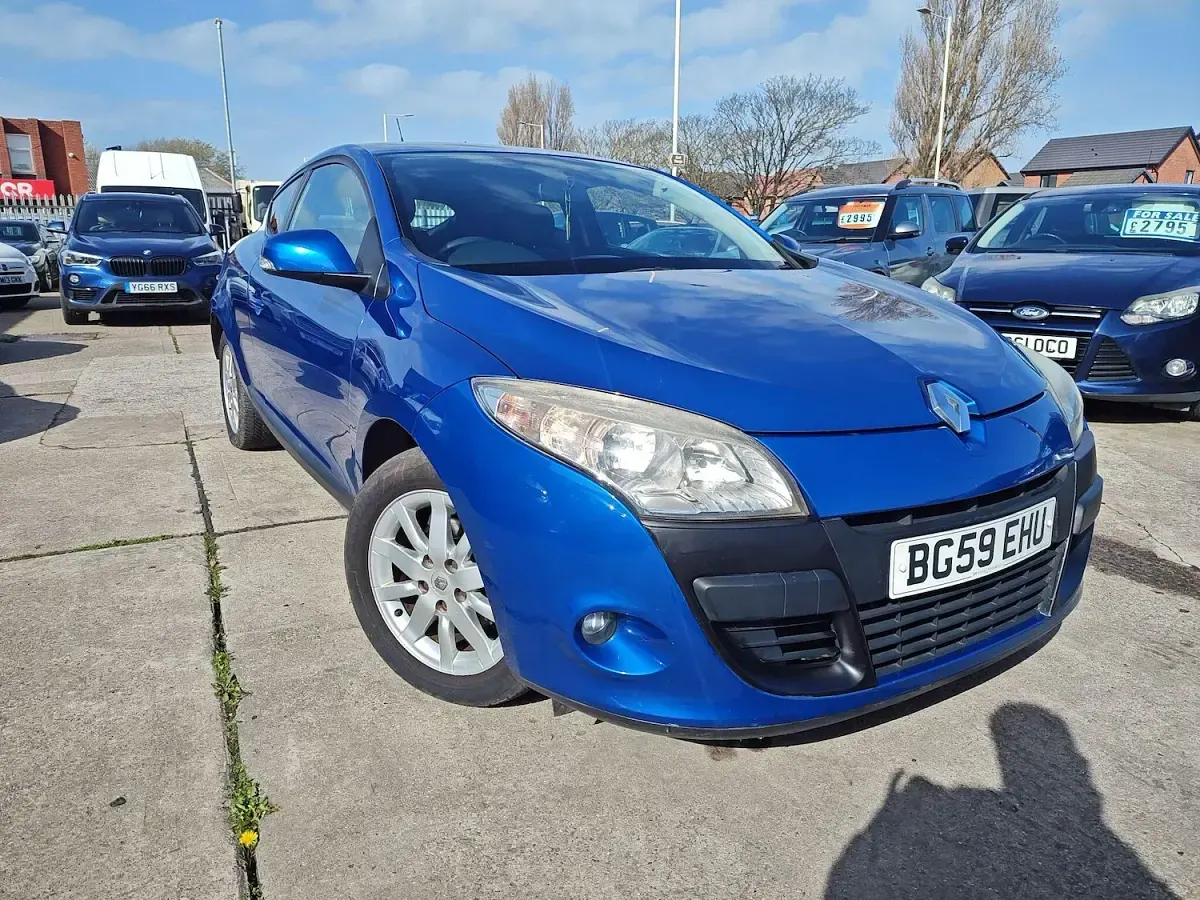 Used Renault Mégane Coupé Expression 2010 Blue Coupe