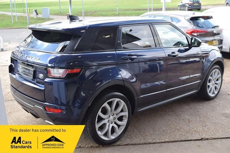 Used Land Rover Range Rover evoque HSE Dynamic 2017 Blue Estate