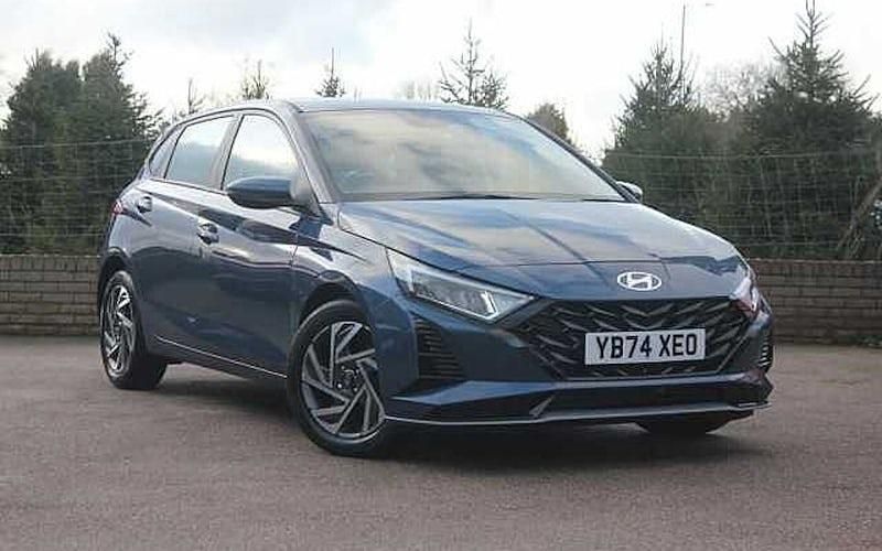 Begagnad Hyundai i20 Advanced 101 HK (74 kW) 2024 Halvkombi