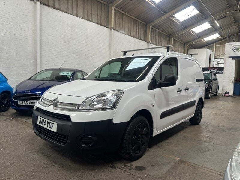 White Used 2014 Citroën Berlingo MPV | £3,495 (Good price) - Image 1/4