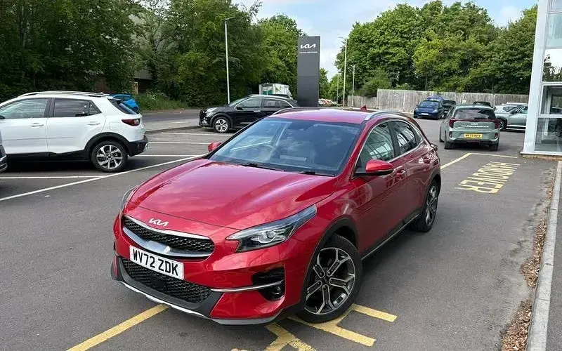 Used Kia XCeed 160 HP (117 kW) 2022 Red SUV