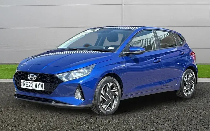 Used Hyundai i20 SE 101 HP (74 kW) 2023 Blue Hatchback