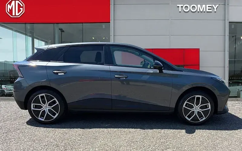 Used MG MG4 EV Trophy 150 kW (204 HP) 2025 Hatchback