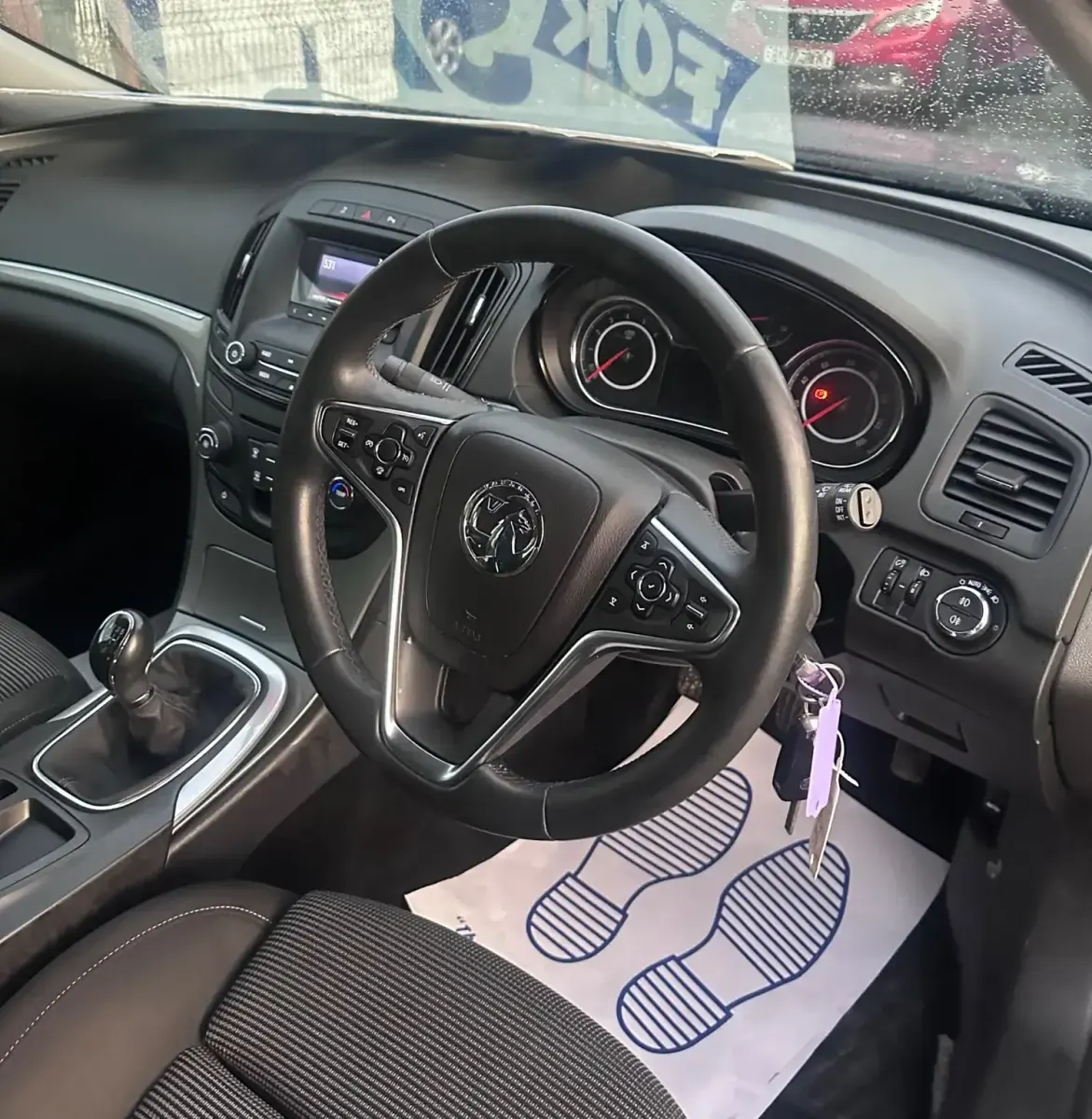 Second-hand Vauxhall Insignia SRi 2016 Verde Hatchback