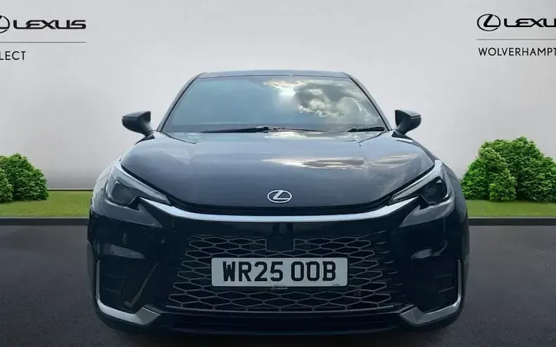 Used Lexus LBX 136 HP (100 kW) 2025 Black SUV