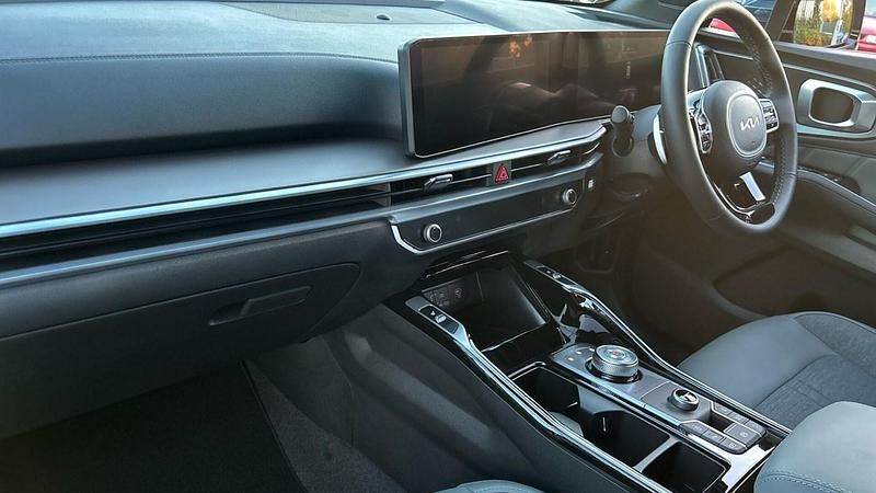 Used Kia Sorento 194 HP (142 kW) 2025 Blue SUV