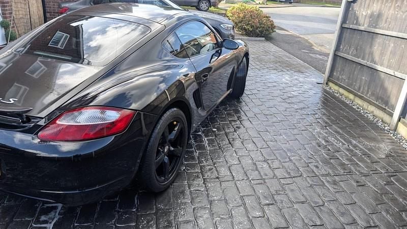 Used Porsche Cayman 245 HP (180 kW) 2006 Black Coupe