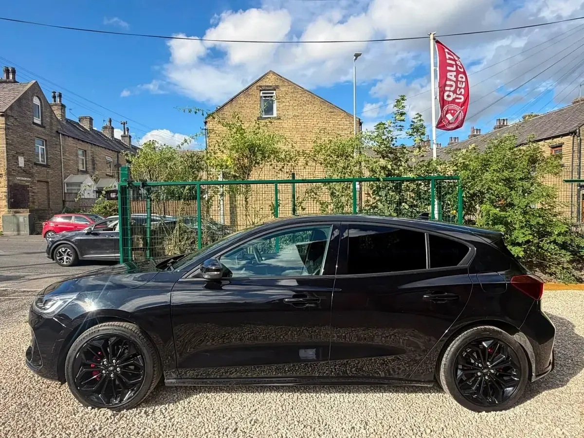 Used Ford Focus ST-Line 2022 Black Hatchback