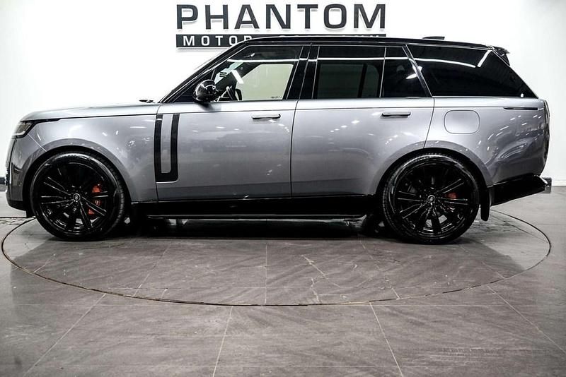 Used Land Rover Range Rover SE 2023 SUV