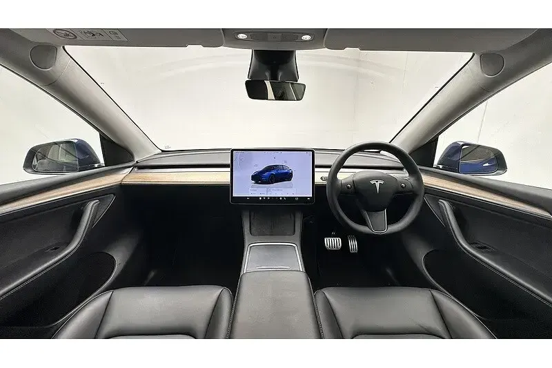 Used Tesla Model Y Performance 392 kW (534 HP) 2022 Deep blue SUV