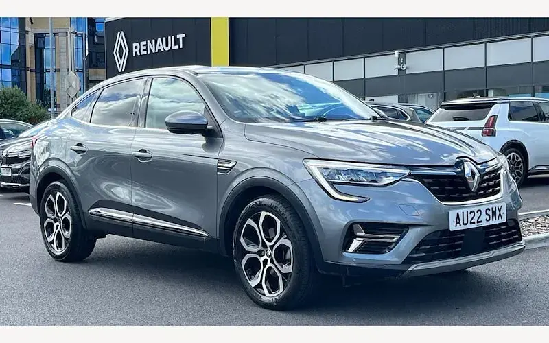 Used Renault Arkana Version S 143 HP (105 kW) 2022 SUV