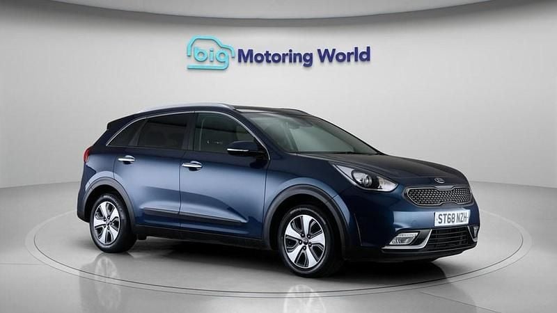 Used Kia Niro 139 HP (102 kW) 2018 Blue SUV