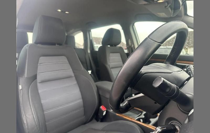 Used Honda CR-V SE 173 HP (127 kW) 2018 White SUV