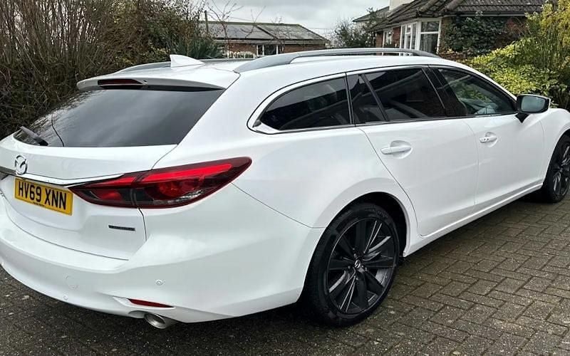Used Mazda 6 Inclusive 165 HP (121 kW) 2019 White Estate