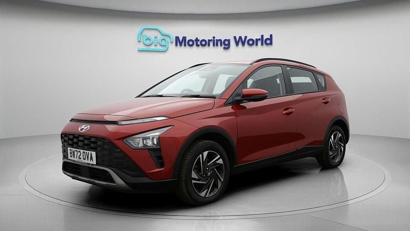 Usado Hyundai Bayon SE 101 HP (74 kW) 2023 Vermelho SUV