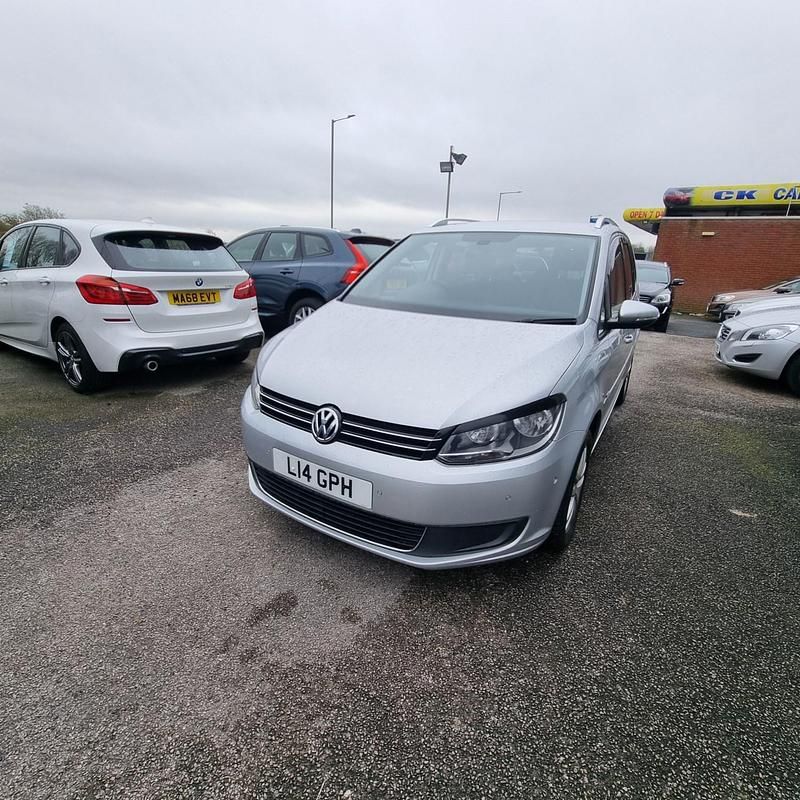 Used VW Touran SE 105 HP (77 kW) 2014 Silver MPV