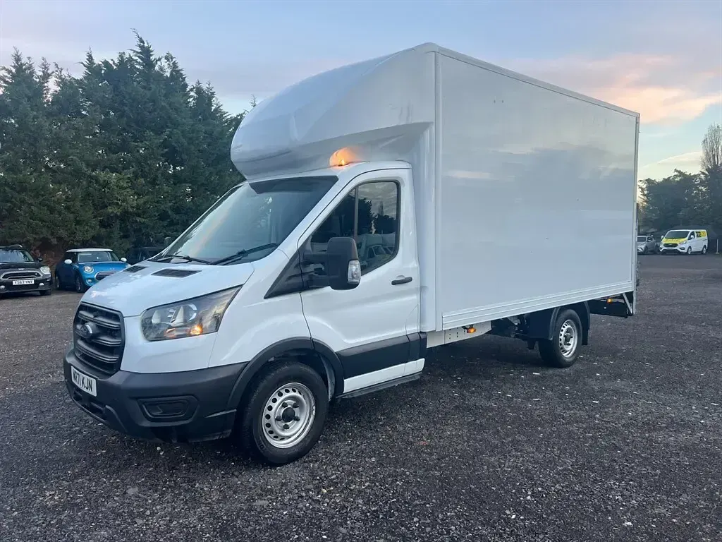 Used Ford Transit 130 HP (95 kW) 2021 White Cabriolet