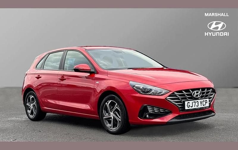 Red Used 2023 Hyundai i30 SE Hatchback | £14,495 (Fair price) - Image 1/4