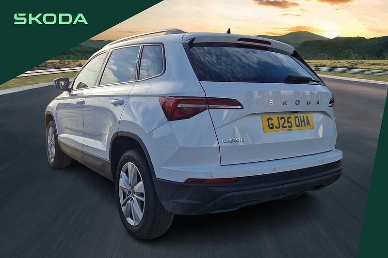 Used Skoda Karoq SE 114 HP (83 kW) 2025 White SUV