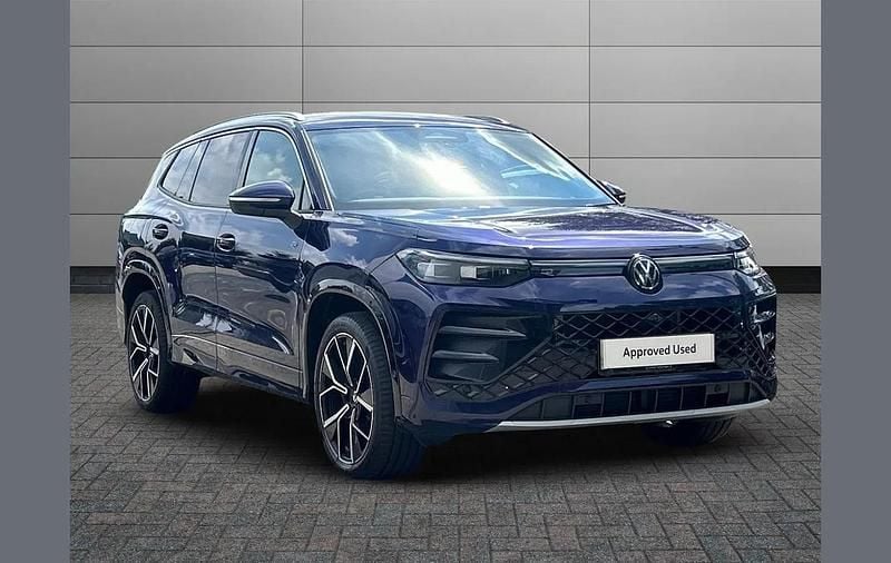 Other Used 2025 VW Tayron R-line SUV | £38,998 (Fair price) - Image 1/4