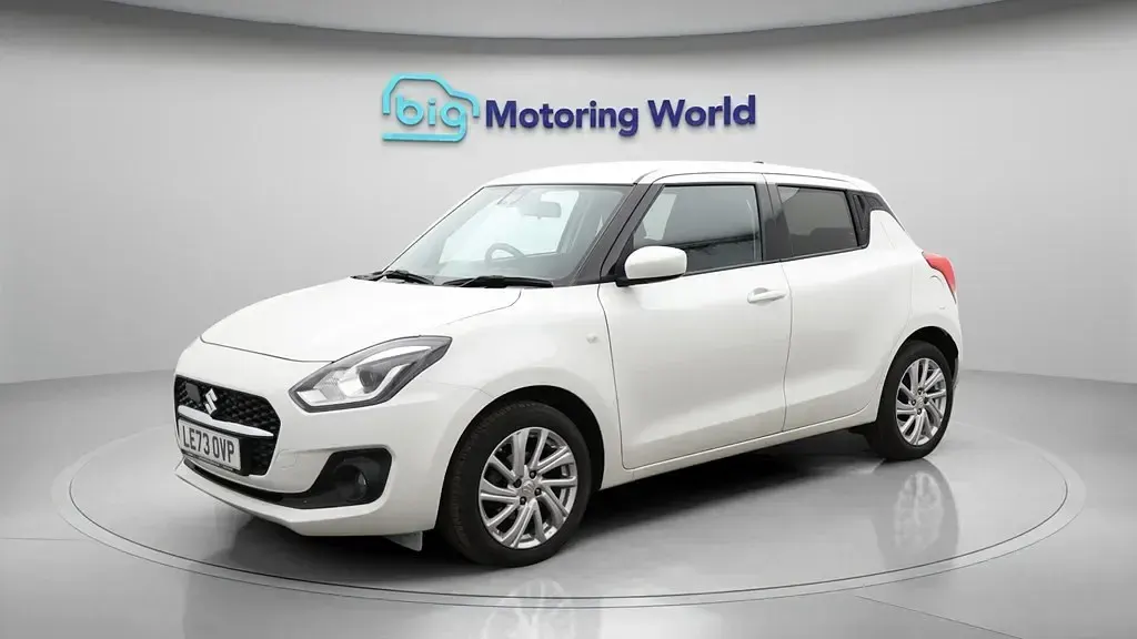 Usado Suzuki Swift SZ-T 83 HP (61 kW) 2024 Branco Citadino