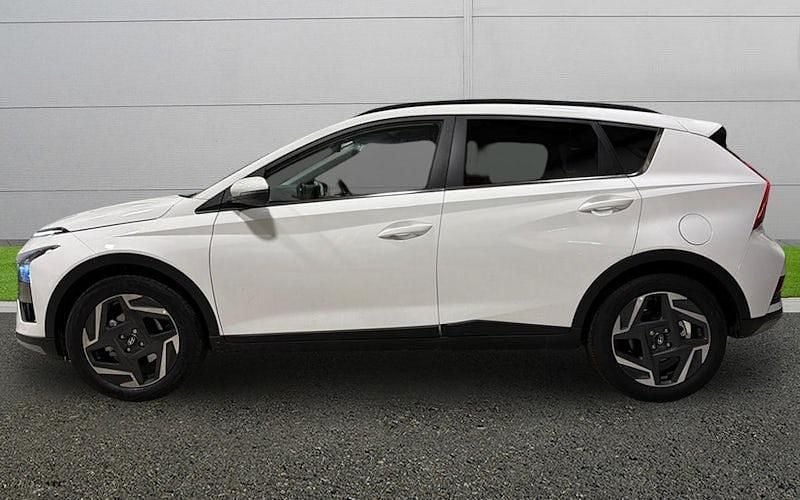 Used Hyundai Bayon Premium 101 HP (74 kW) 2025 White SUV