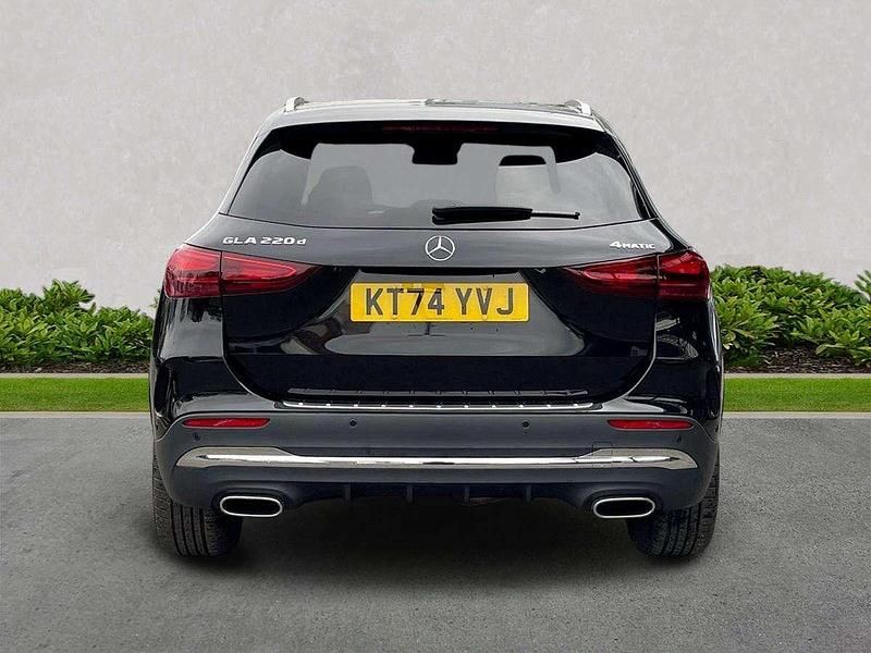 Used Mercedes GLA220 AMG Line Premium Plus 190 HP (139 kW) 2025 Black SUV