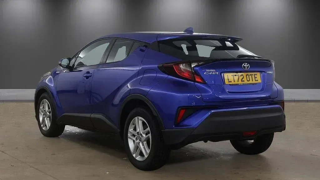 Used Toyota C-HR 122 HP (89 kW) 2022 SUV