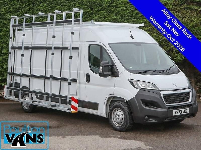 White Used 2023 Peugeot Boxer Premium Van | £21,950 (Expensive) - Image 1/3