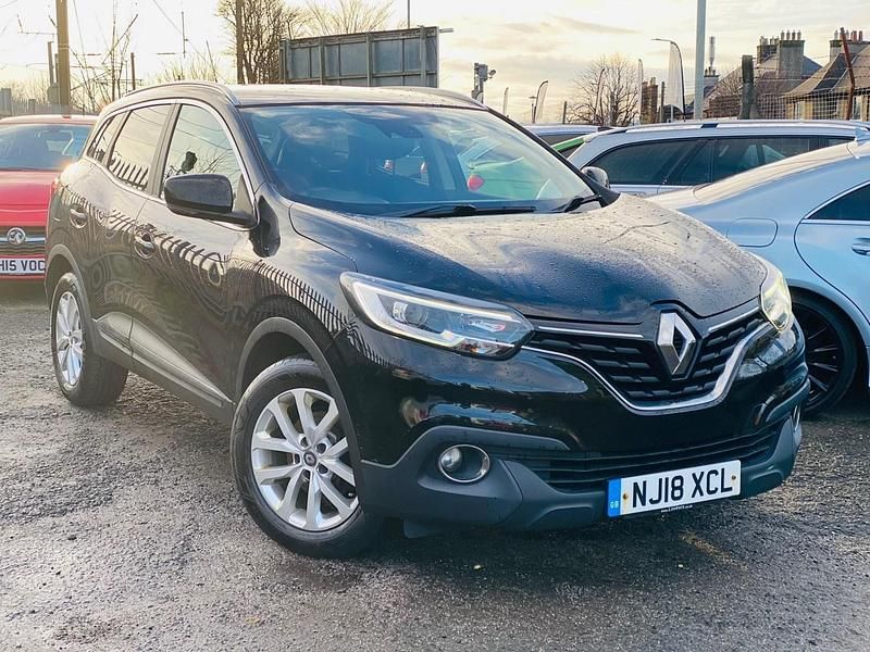 Black Used 2018 Renault Kadjar Dynamique SUV | £5,490 (Good price) - Image 1/4