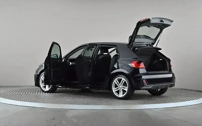 Used Audi A1 Sportback S-Line 116 HP (85 kW) 2019 Black Hatchback