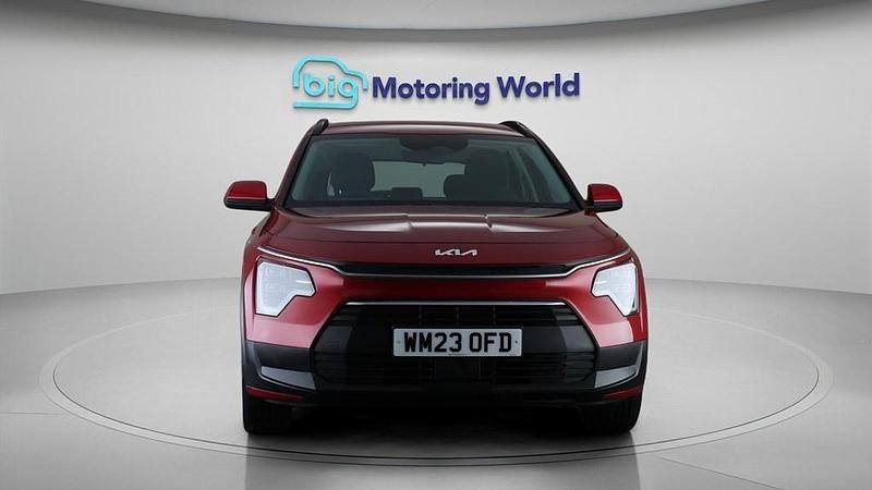 Used Kia Niro 139 HP (102 kW) 2023 Red SUV