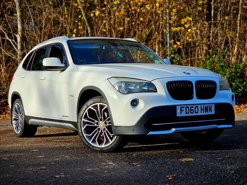 White Used 2010 BMW X1 SUV | £3,995 (Fair price) - Image 1/4