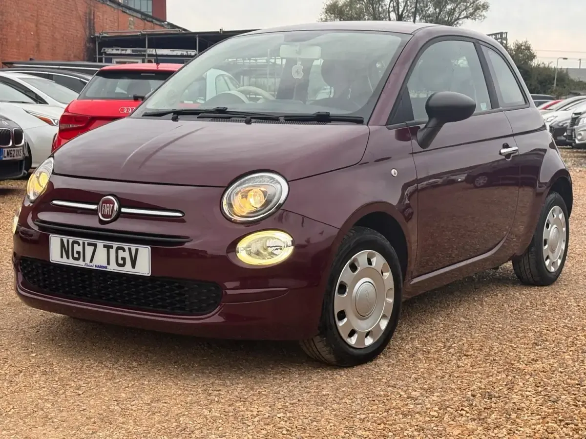 Używany Fiat 500 Pop 69 KM (50 kW) 2017 Czerwony Hatchback