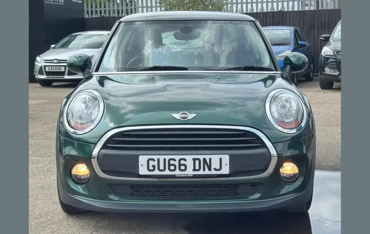 Used Mini ONE Hatch 102 HP (75 kW) 2016 Green Hatchback