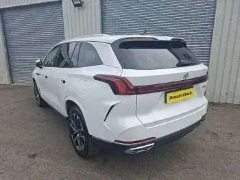 New MG MGS9 Comfort 299 HP (219 kW) 2026 White SUV