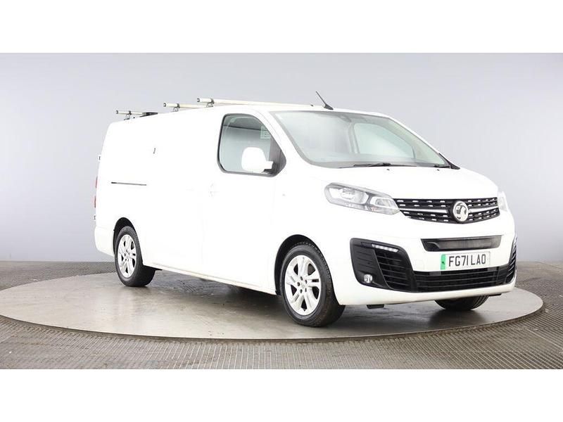 Used Vauxhall Vivaro Elite 100 kW (136 HP) 2022 White MPV
