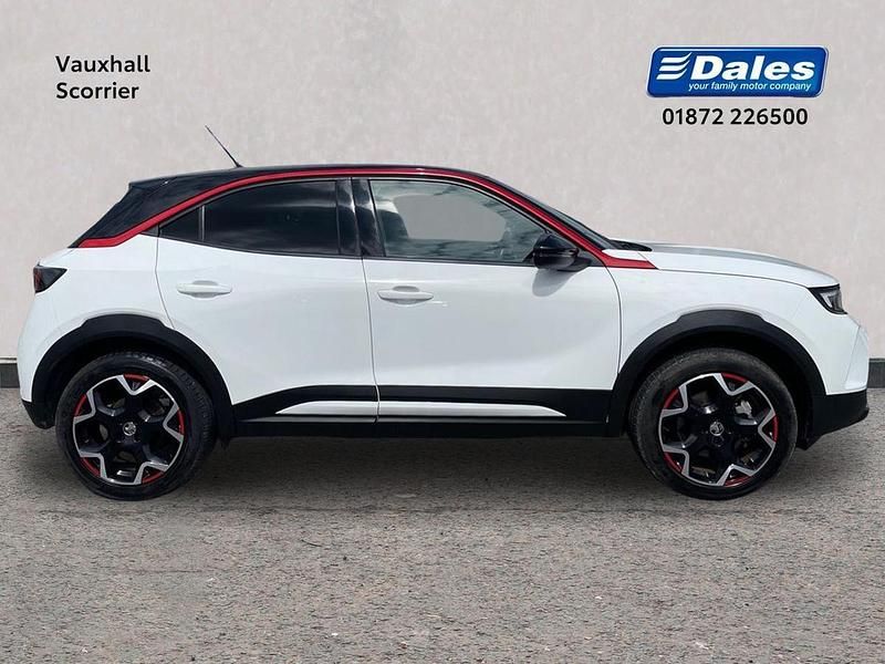 Second-hand Vauxhall Mokka 98 kW (134 CP) 2023 Alb SUV