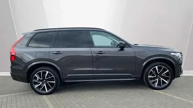 Used Volvo XC90 Plus 247 HP (181 kW) 2025 SUV