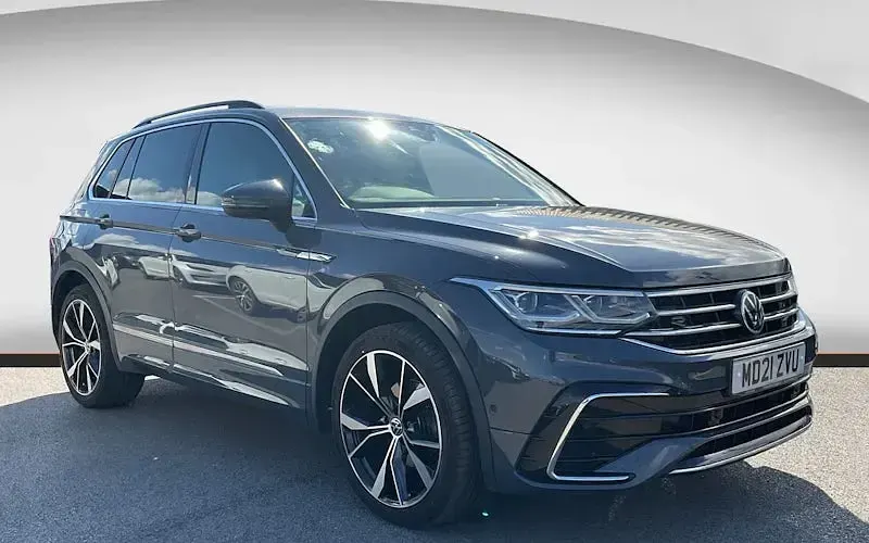 Used VW Tiguan R-line 150 HP (110 kW) 2023 SUV