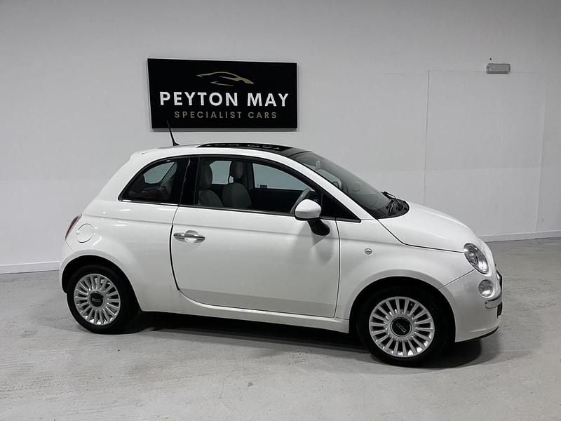 Used Fiat 500 Lounge 69 HP (50 kW) 2012 White Hatchback