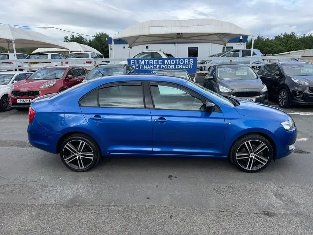 Used Skoda Rapid Sport 2014 Blue Hatchback