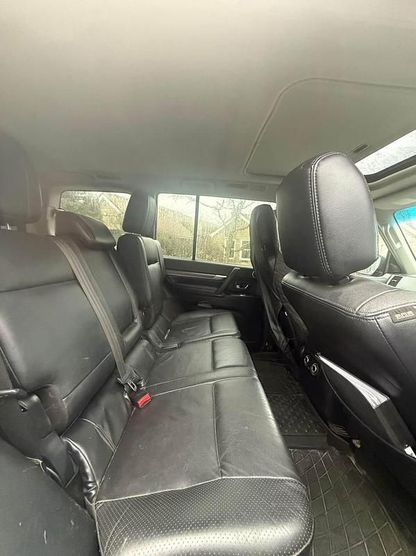 Used Mitsubishi Shogun 2008 Black SUV