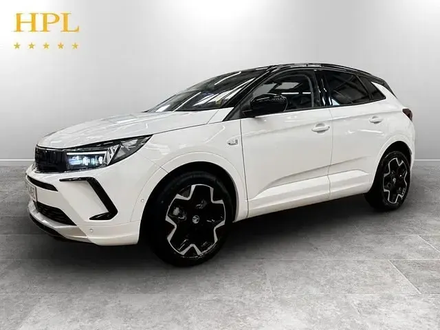Gebraucht Vauxhall Grandland X Ultimate 130 PS (95 kW) 2024 Weiß SUV