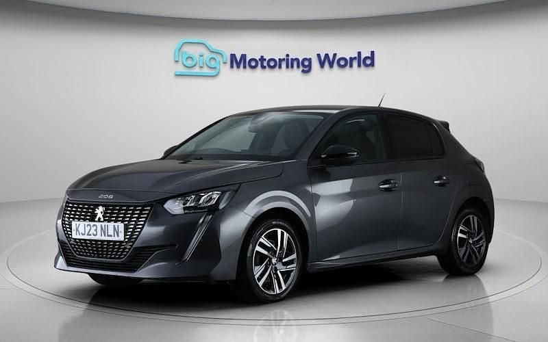 Used Peugeot 208 Allure+ 131 HP (96 kW) 2023 Grey Hatchback