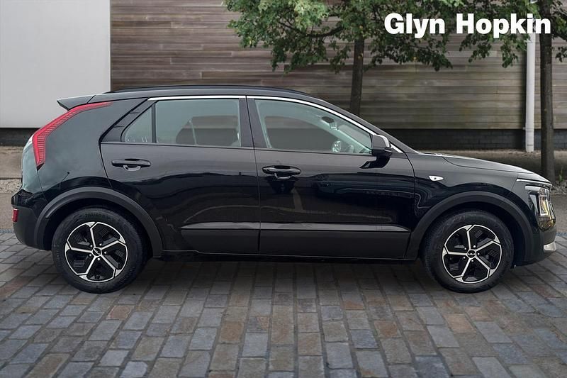 Used Kia Niro 139 HP (102 kW) 2023 Black SUV