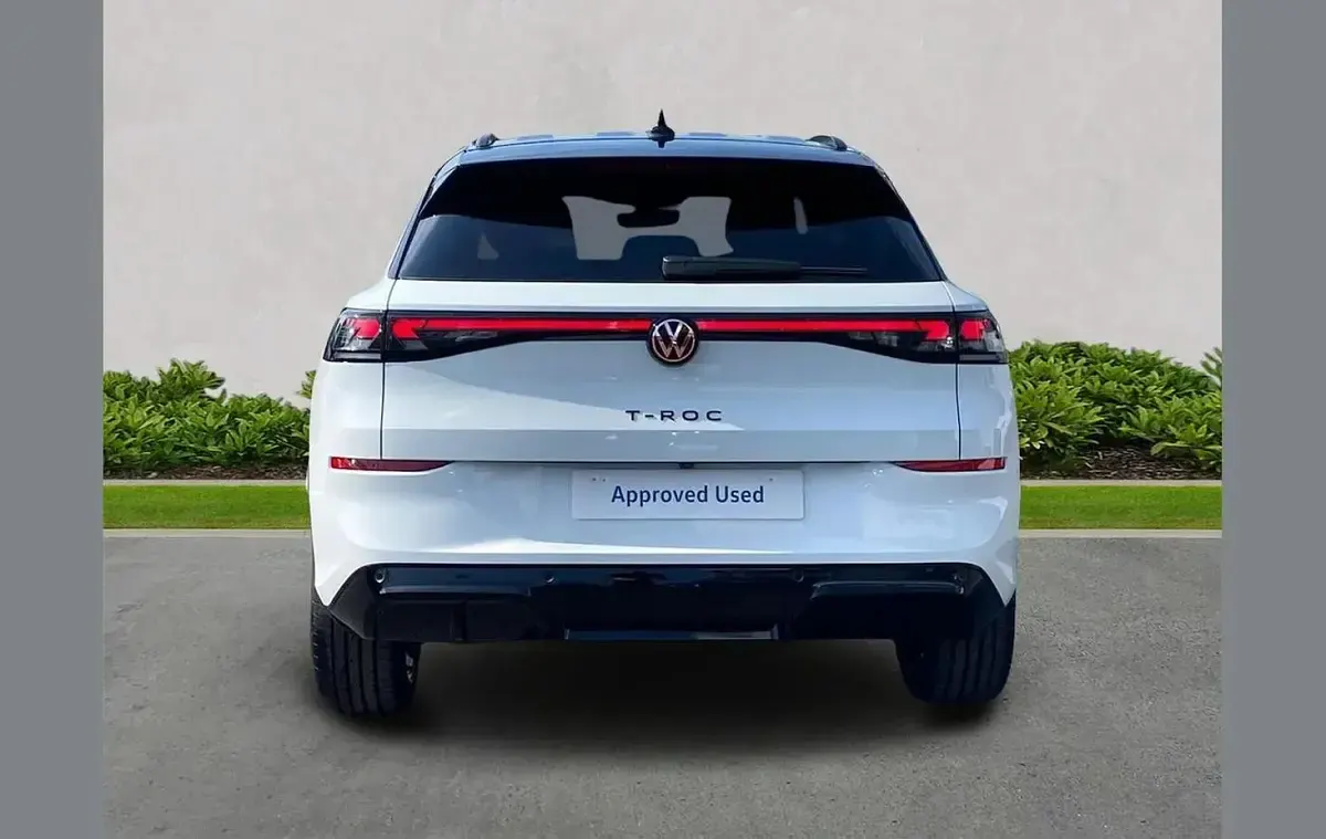 New VW T-Roc R-line 150 HP (110 kW) 2026 White SUV