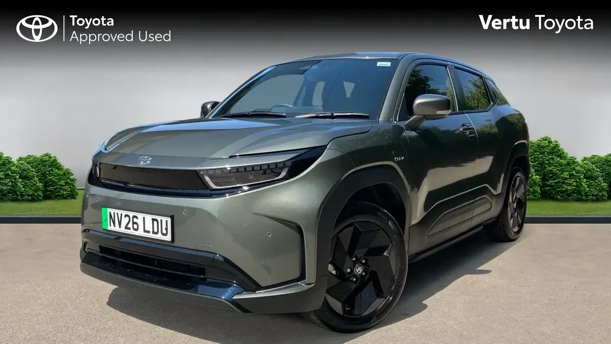 Used Toyota Urban Cruiser Design 127 kW (174 HP) 2026 Green SUV