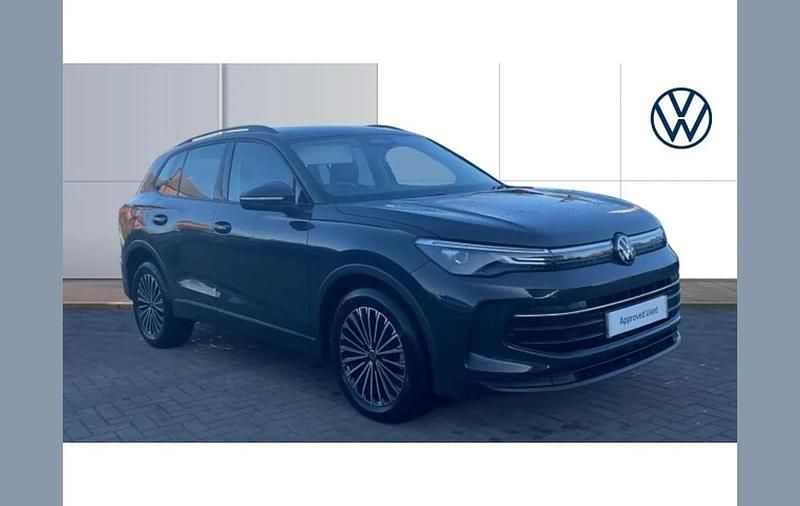 Used VW Tiguan Life 147 HP (108 kW) 2024 Grey SUV