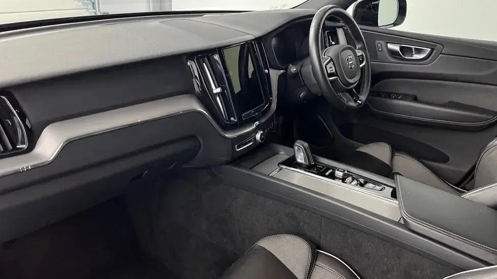 Used Volvo XC60 R-Design 2021 Grey SUV